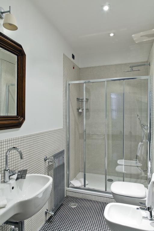 Garibaldi Suites Piazza Di Spagna Roma Ngoại thất bức ảnh